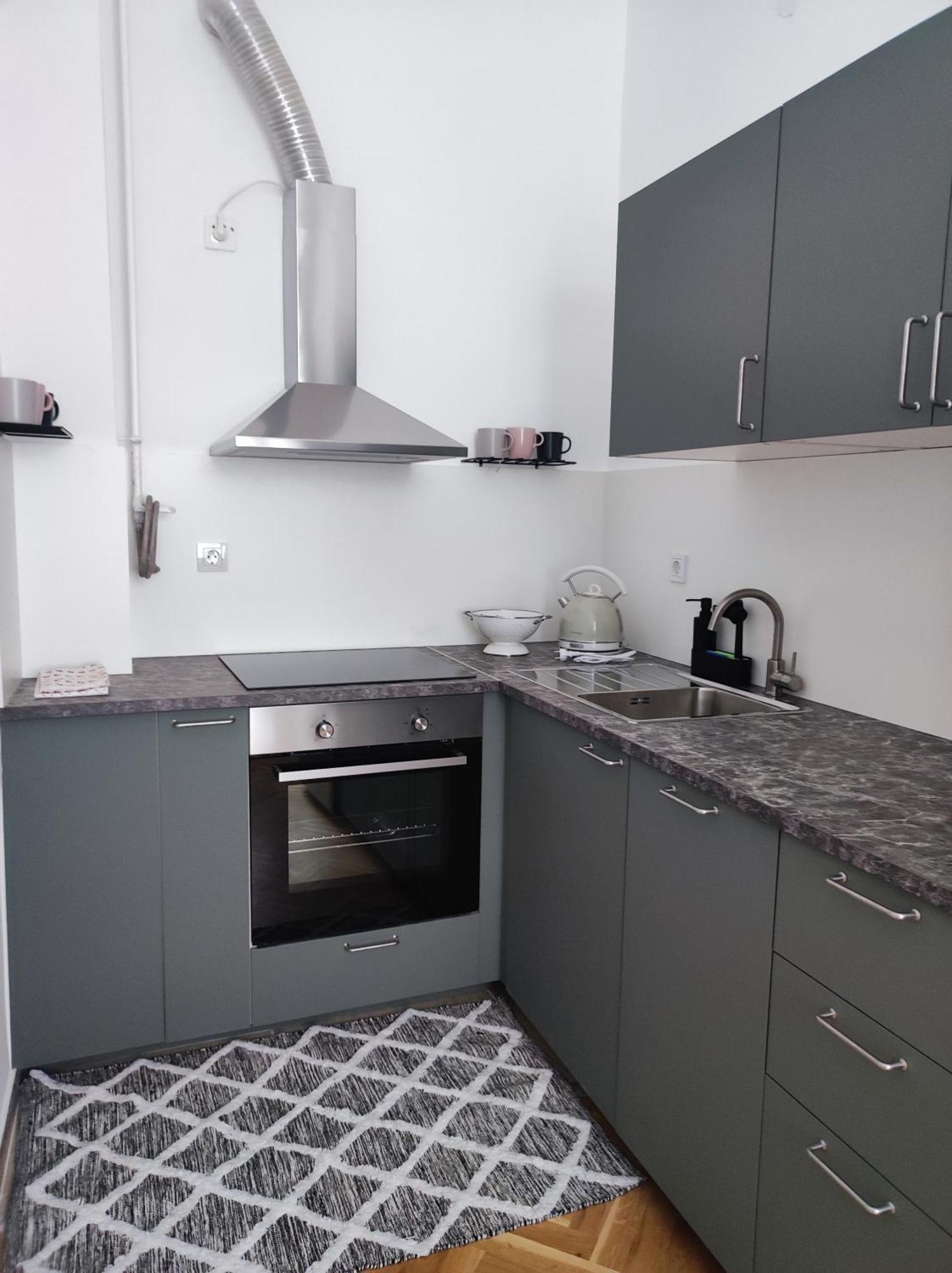 Apartment Andy Загреб Экстерьер фото